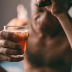 Trudności w utrzymaniu trzeźwości – walka z ochotą na alkohol